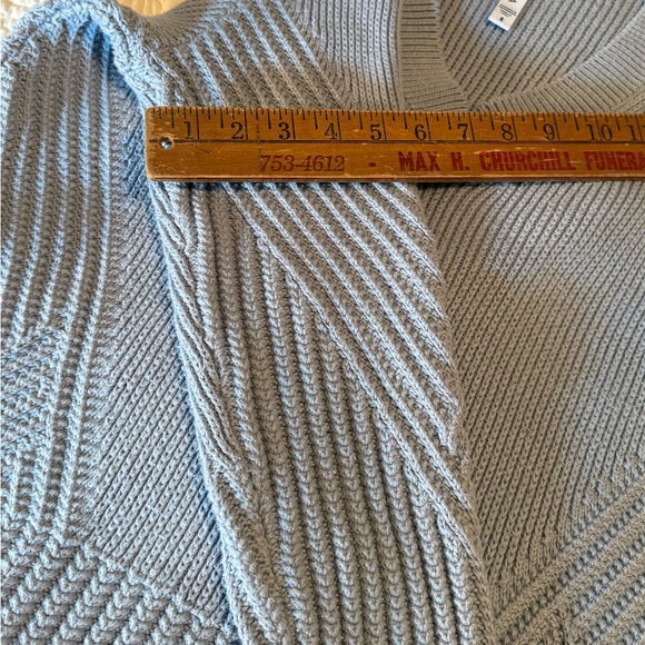 Athleta blue grey chunky V-neck sweater, size small - Picture 8 of 9